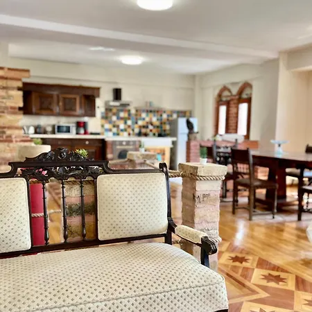 Elia Old Town Apartamento *
